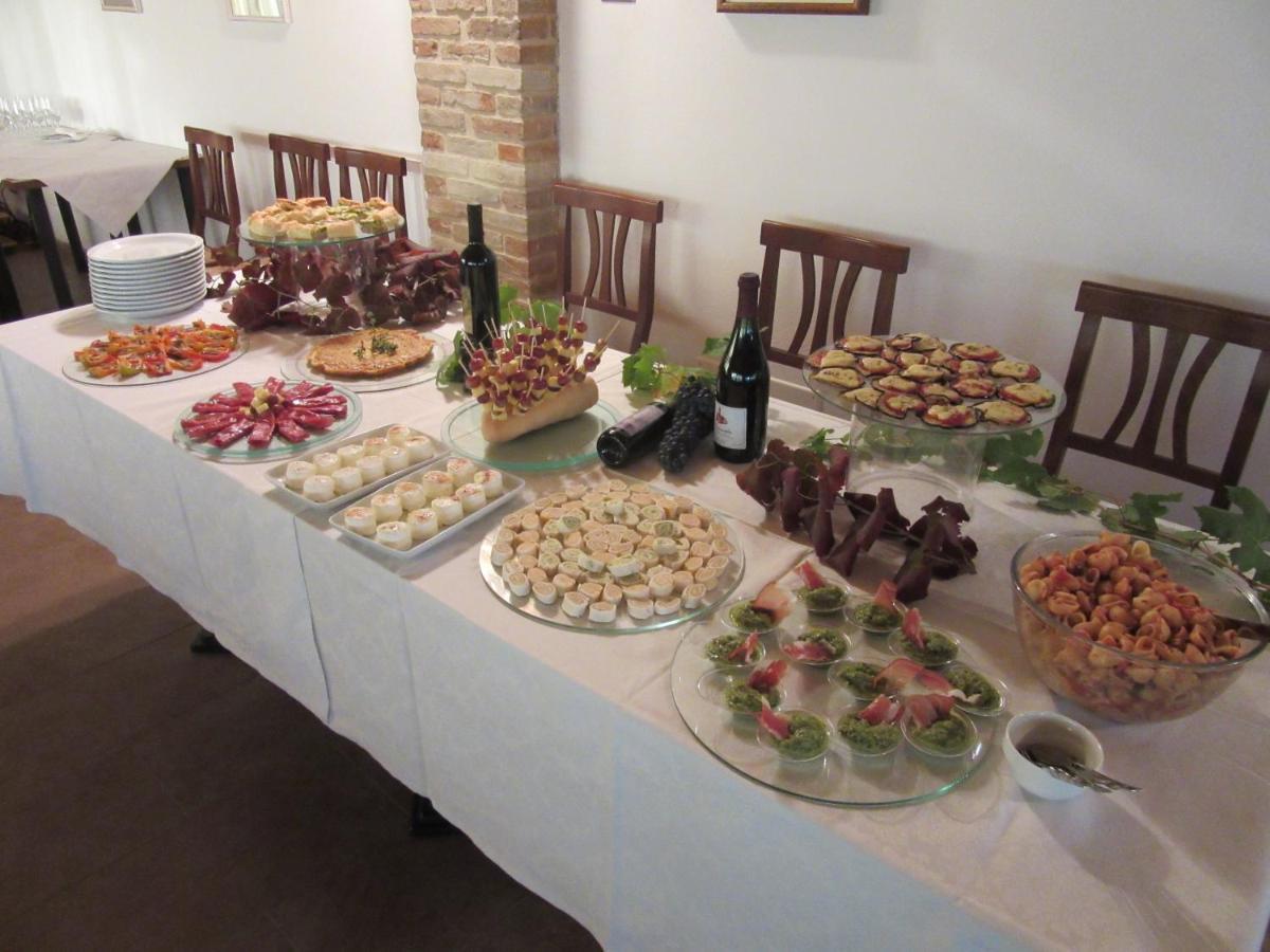 Gli Acini Bed & Breakfast Pietra de' Giorgi Ngoại thất bức ảnh
