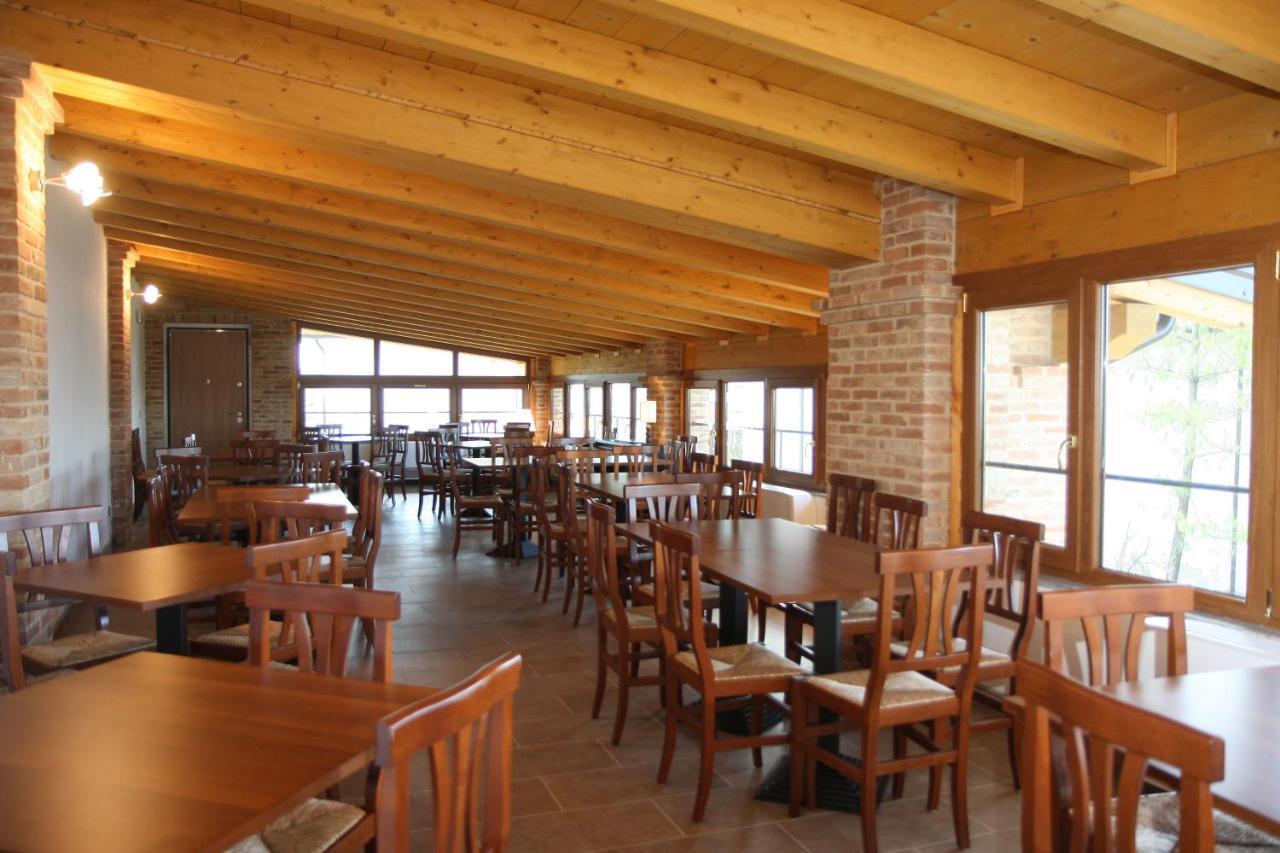 Gli Acini Bed & Breakfast Pietra de' Giorgi Ngoại thất bức ảnh